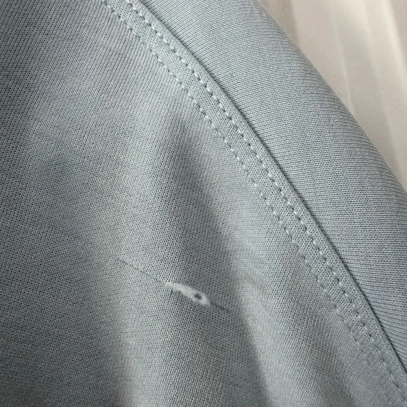 Lululemon Softstreme Blue Crewneck Sweatshirt - Picture 5 of 5